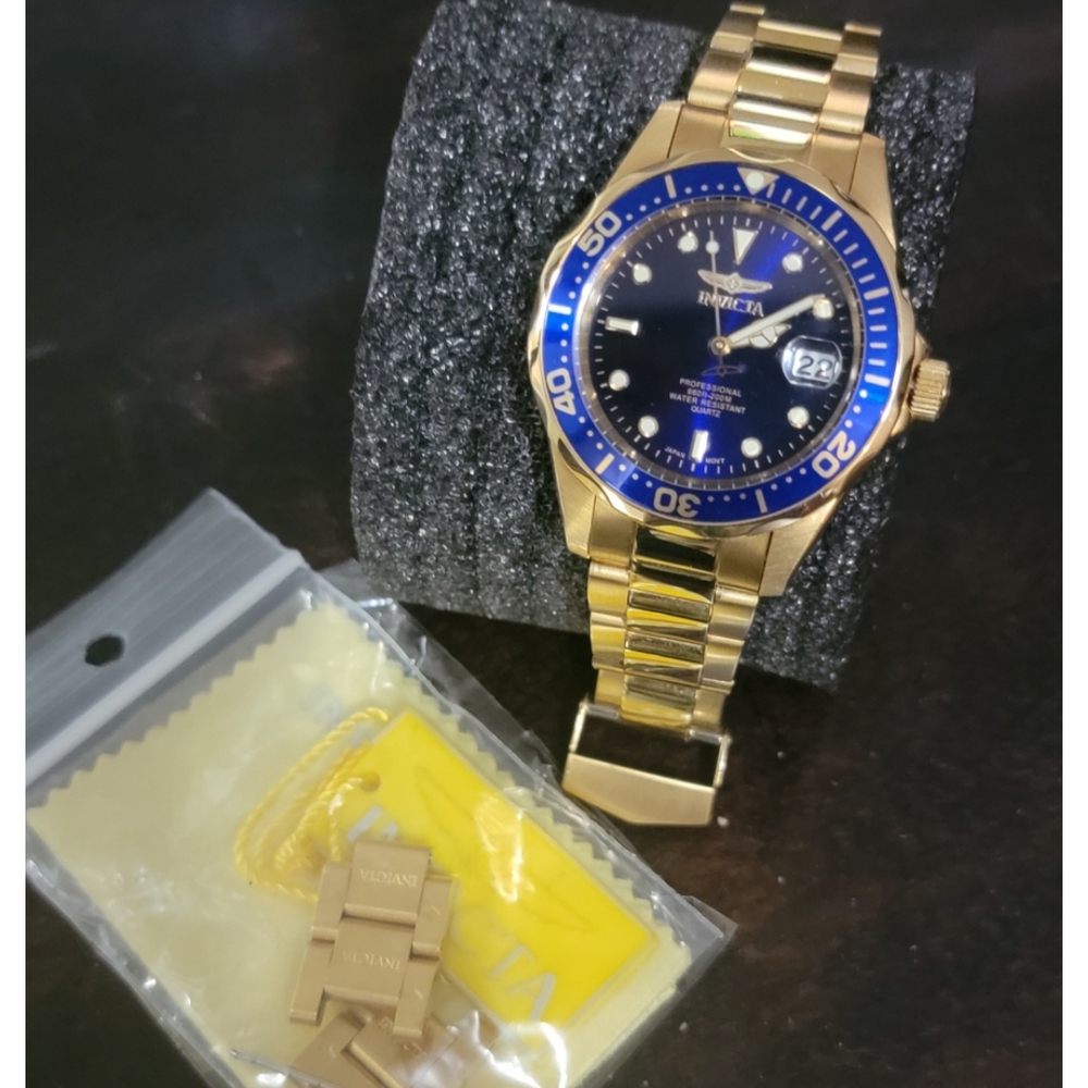 Invicta Pro Diver Gold Tone Blue face Quartz Watch